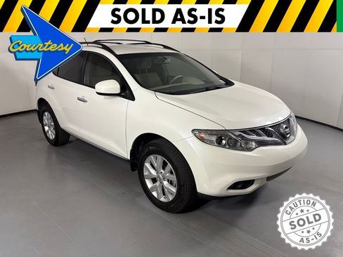 Used 2014 Nissan Murano SV FWD image 2