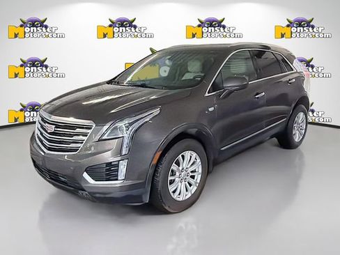 Used 2019 Cadillac XT5 AWD image 1