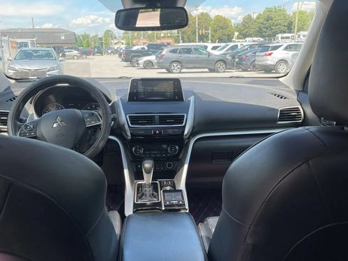 Used 2018 Mitsubishi Eclipse Cross SEL AWD/4WD image 20