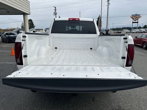 Used 2018 RAM 1500 Sport image 23