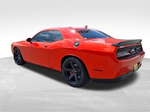 Used 2022 Dodge Challenger SRT Hellcat Redeye RWD image 9