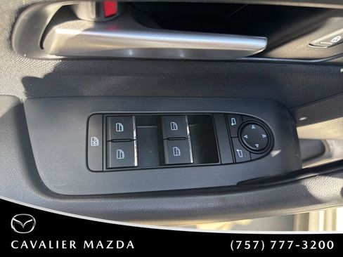 Certified 2025 MAZDA CX-90 3.3 Turbo w/ Select Package AWD/4WD image 12