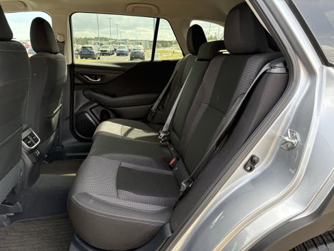 Certified 2025 Subaru Outback Premium AWD/4WD image 31