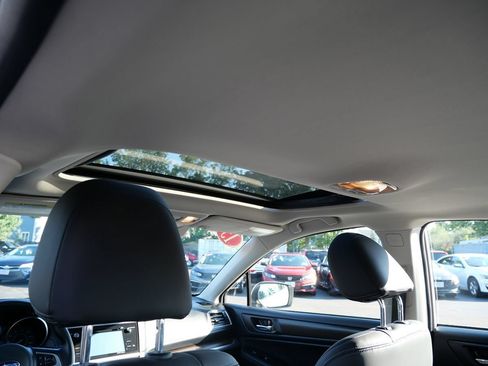 Used 2015 Subaru Legacy 2.5i Limited AWD/4WD image 26