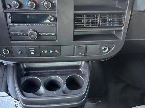 Used 2021 Chevrolet Express 2500 w/ Driver Convenience Package image 18