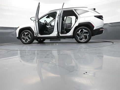Certified 2022 Hyundai Tucson Limited w/ Cargo Package AWD/4WD image 50