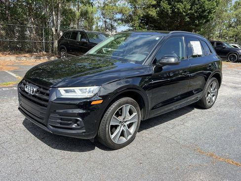 Used 2019 Audi Q5 Prestige w/ Prestige Package AWD/4WD image 7