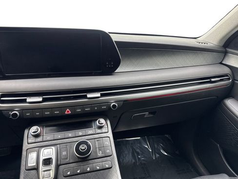 Used 2024 Hyundai Palisade Limited FWD image 57