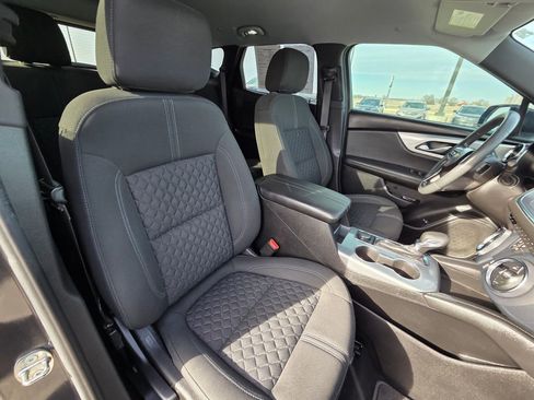Used 2021 Chevrolet Blazer LT image 34
