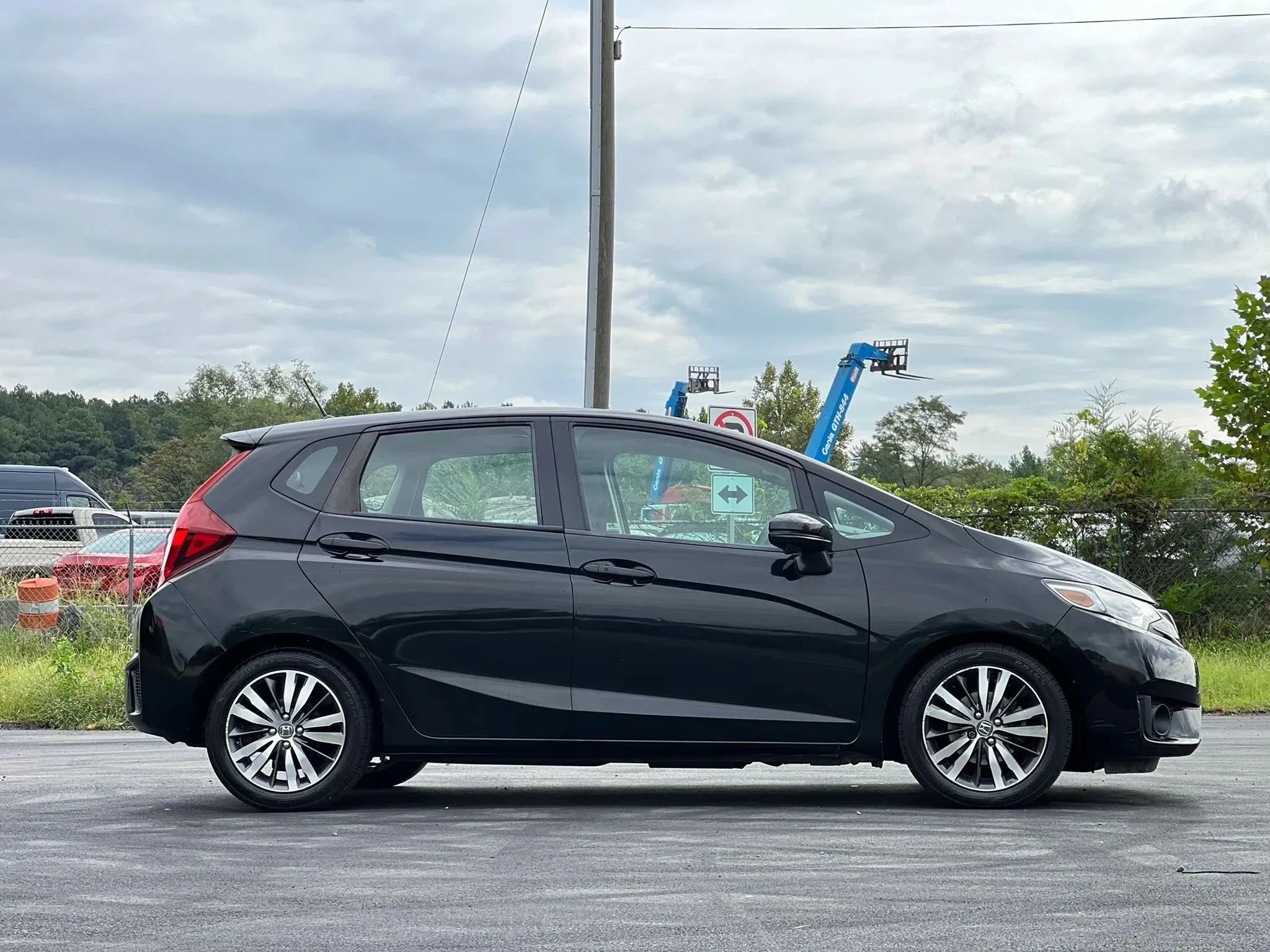 Used 2015 Honda Fit EX image 6