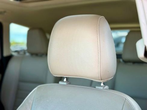 Used 2014 Ford Escape Titanium w/ Equipment Group 401A image 15