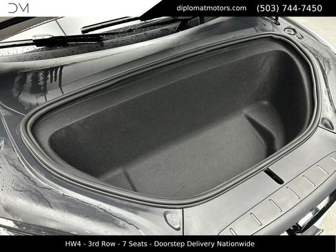 Used 2023 Tesla Model X image 45