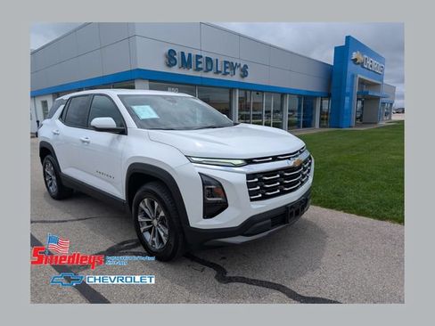 Used 2026 Chevrolet Equinox LT AWD/4WD image 1