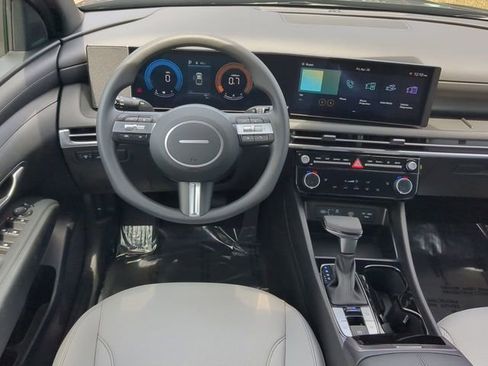 New 2025 Hyundai Santa Cruz SEL image 16