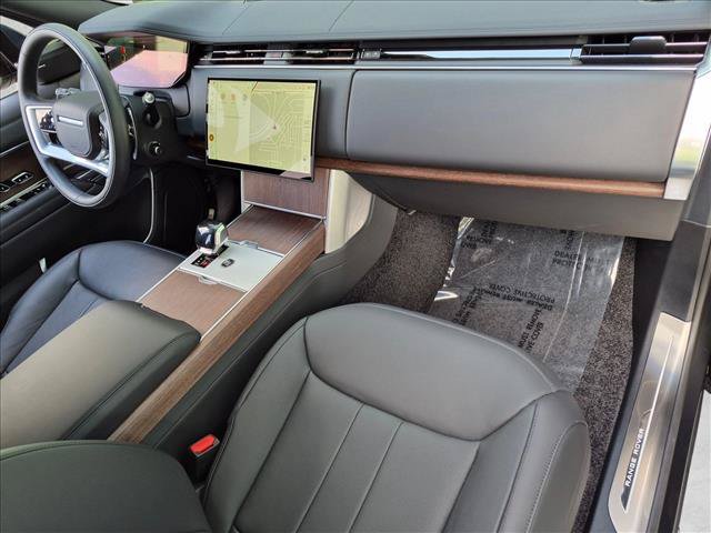 Used 2025 Land Rover Range Rover SE AWD/4WD image 23