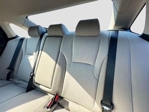 Used 2023 Honda Accord LX image 19