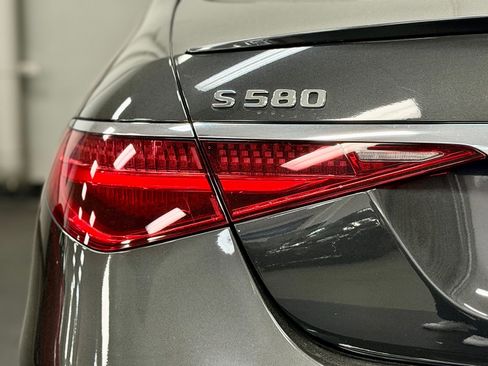 Used 2024 Mercedes-Benz S 580 4MATIC Sedan image 13