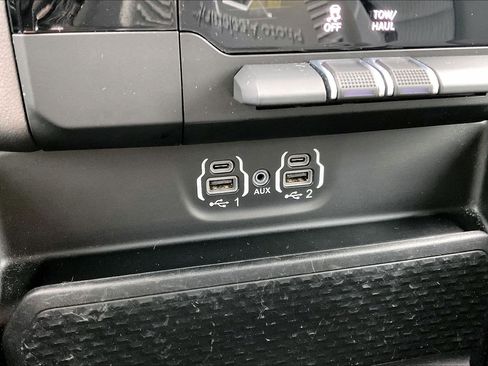 Used 2022 RAM 1500 Big Horn image 17