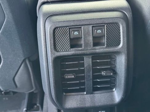 New 2025 Ford Bronco Big Bend w/ Black Diamond Package image 18