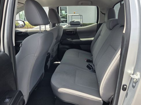 Used 2023 Toyota Tacoma SR AWD/4WD image 12