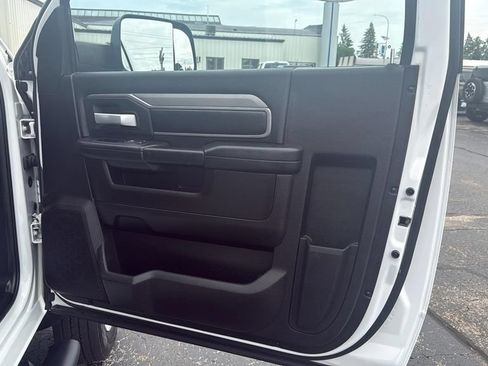 Used 2019 RAM 5500 Tradesman w/ Ambulance Prep Group AWD/4WD image 36