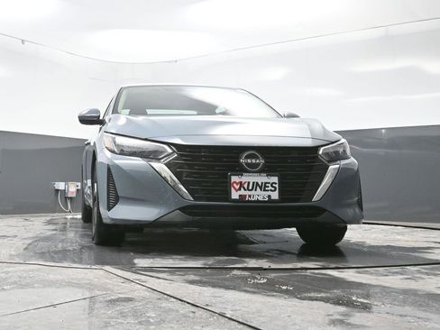 Used 2024 Nissan Sentra SV image 50