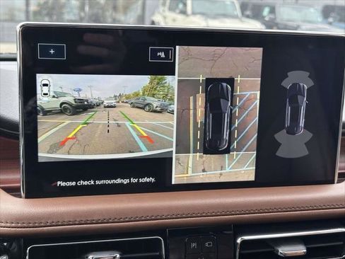 Used 2022 Lincoln Nautilus Reserve w/ Equipment Group 201A image 32