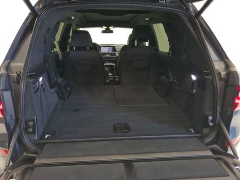 Used 2020 BMW X7 xDrive40i w/ M Sport Package AWD/4WD image 27