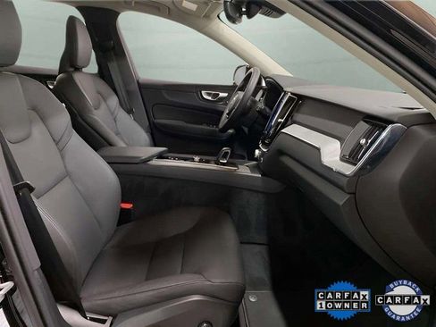 Used 2025 Volvo XC60 B5 Plus image 81