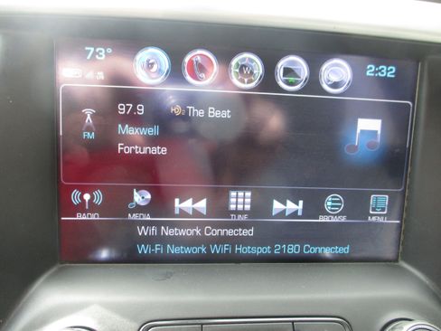 Used 2017 GMC Acadia SLT FWD image 18