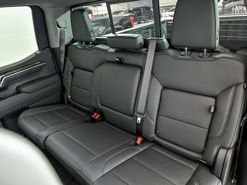 New 2026 GMC Sierra 1500 Elevation w/ Elevation Premium Package AWD/4WD image 12