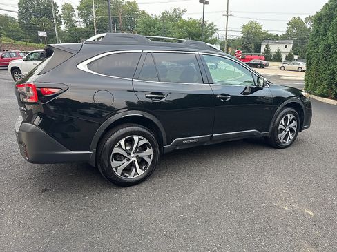 Used 2020 Subaru Outback Touring XT AWD/4WD image 4