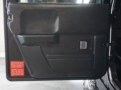 Used 2006 HUMMER H1 4-Door Wagon AWD/4WD image 21