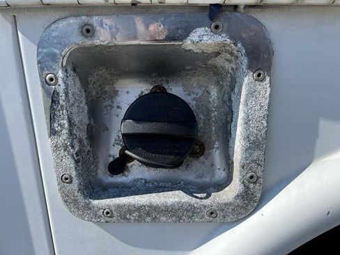 Used 2011 Ford F250 XL w/ XL Value Pkg image 41