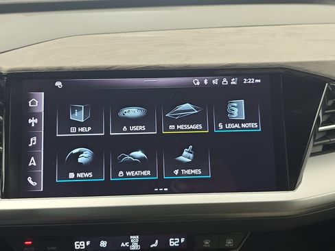 Used 2023 Audi Q4 e-tron Premium Plus w/ Premium Plus AWD/4WD image 21