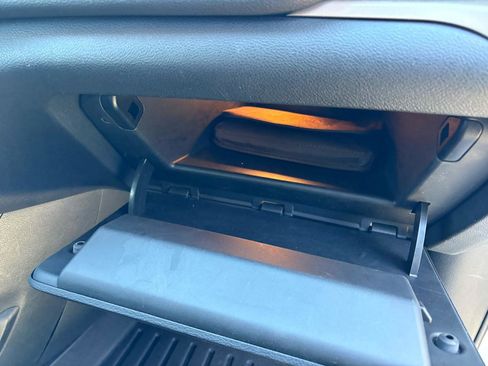 Used 2016 Jeep Cherokee Limited w/ Luxury Group image 31