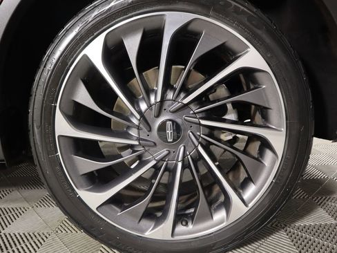 Used 2020 Lincoln Aviator Reserve w/ Equipment Group 202A image 35