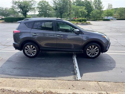 Used 2016 Toyota RAV4 Limited FWD image 6