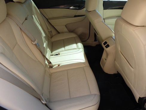 Used 2021 Buick Envision Essence image 26