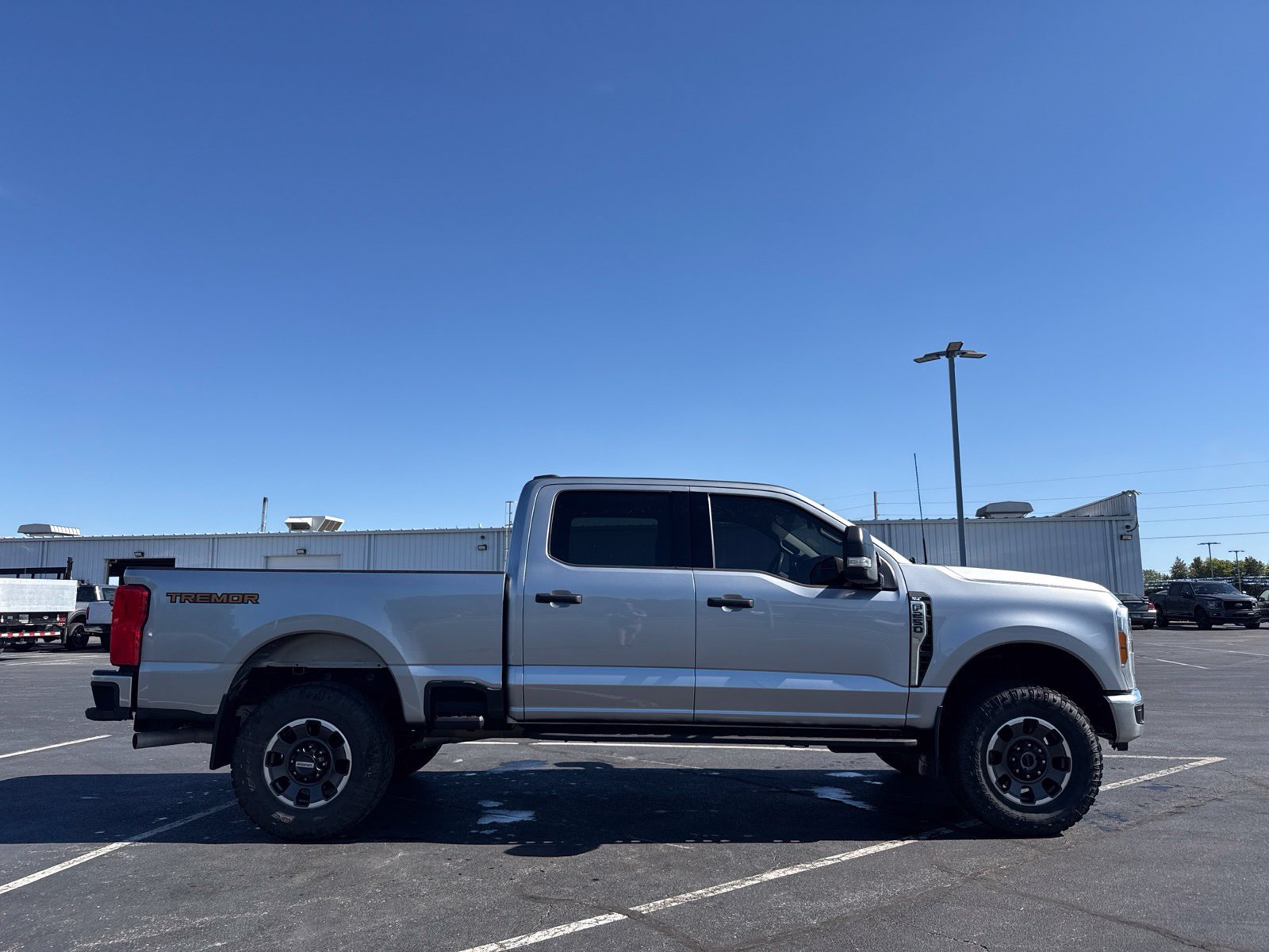 Used 2023 Ford F250 XLT w/ Tremor Off-Road Package AWD/4WD image 12