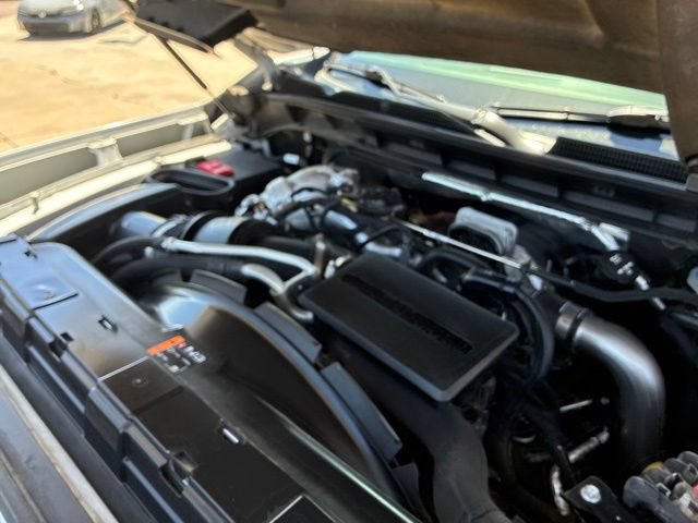 Used 2024 GMC Sierra 3500 Denali Ultimate AWD/4WD image 11