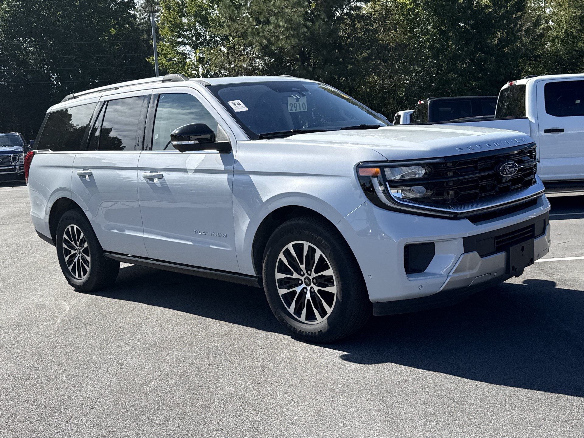 Certified 2025 Ford Expedition Platinum AWD/4WD image 20