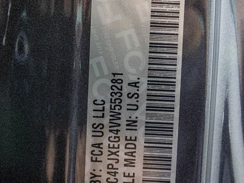 New 2027 Jeep Wrangler Unlimited Sahara AWD/4WD image 44