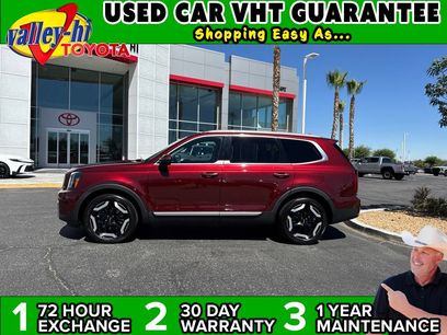 Used 2024 Kia Telluride S w/ S Sunroof Package