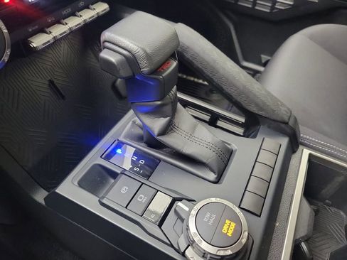 Used 2024 Toyota Tacoma TRD Sport image 26