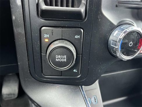 Used 2023 Ford F150 XLT w/ Equipment Group 302A High image 32