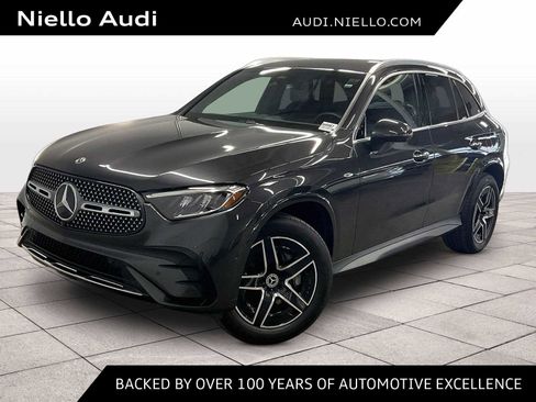 Used 2025 Mercedes-Benz GLC 350e 4MATIC image 1