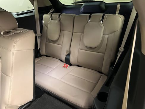 Certified 2023 Ford Explorer XLT w/ Equipment Group 202A image 31