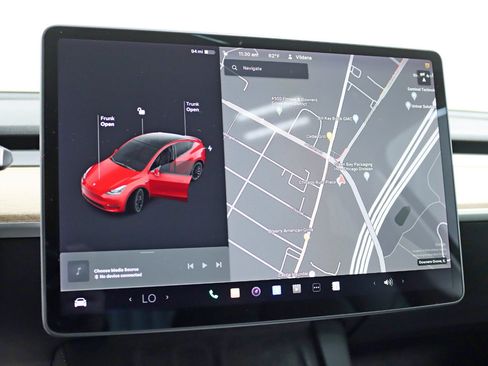 Used 2021 Tesla Model Y Performance AWD/4WD image 17