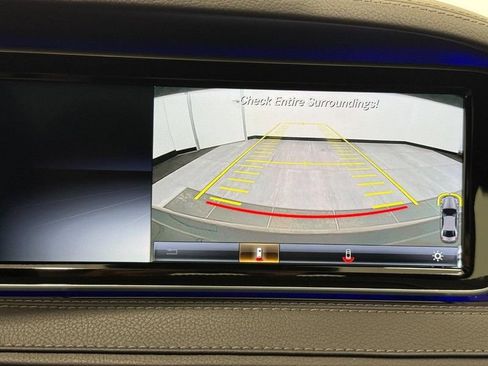 Used 2017 Mercedes-Benz S 550 4MATIC Sedan image 18